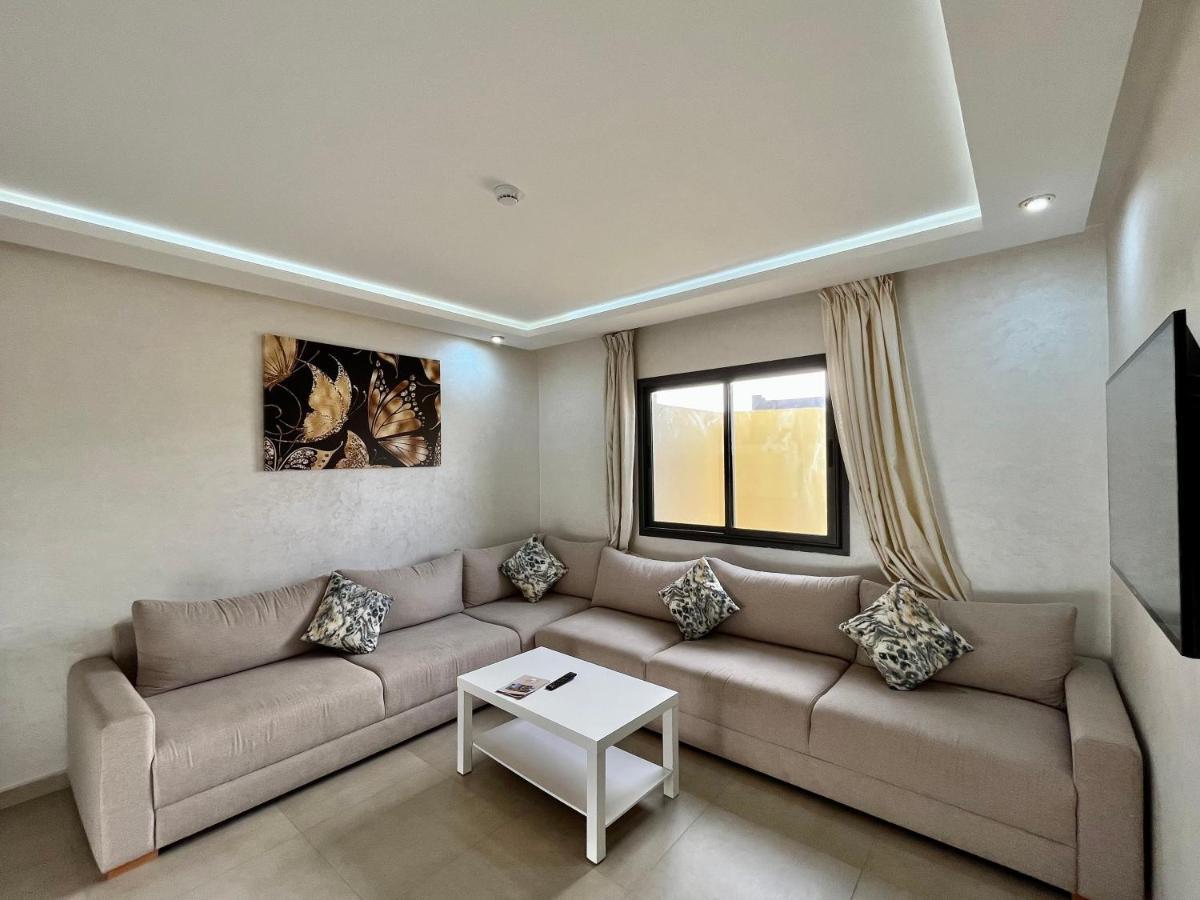 Moussa Residence Дакла Екстериор снимка