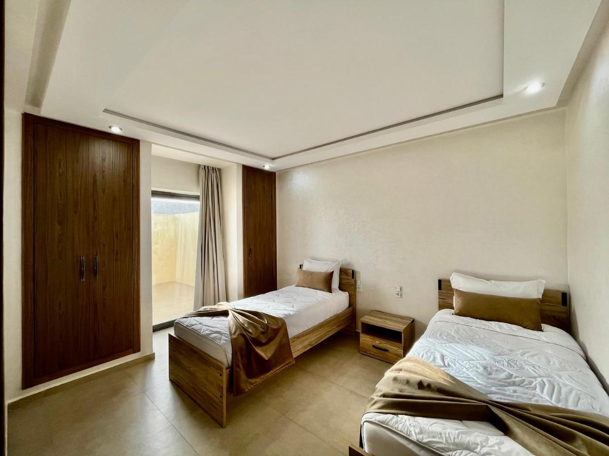 Moussa Residence Дакла Екстериор снимка