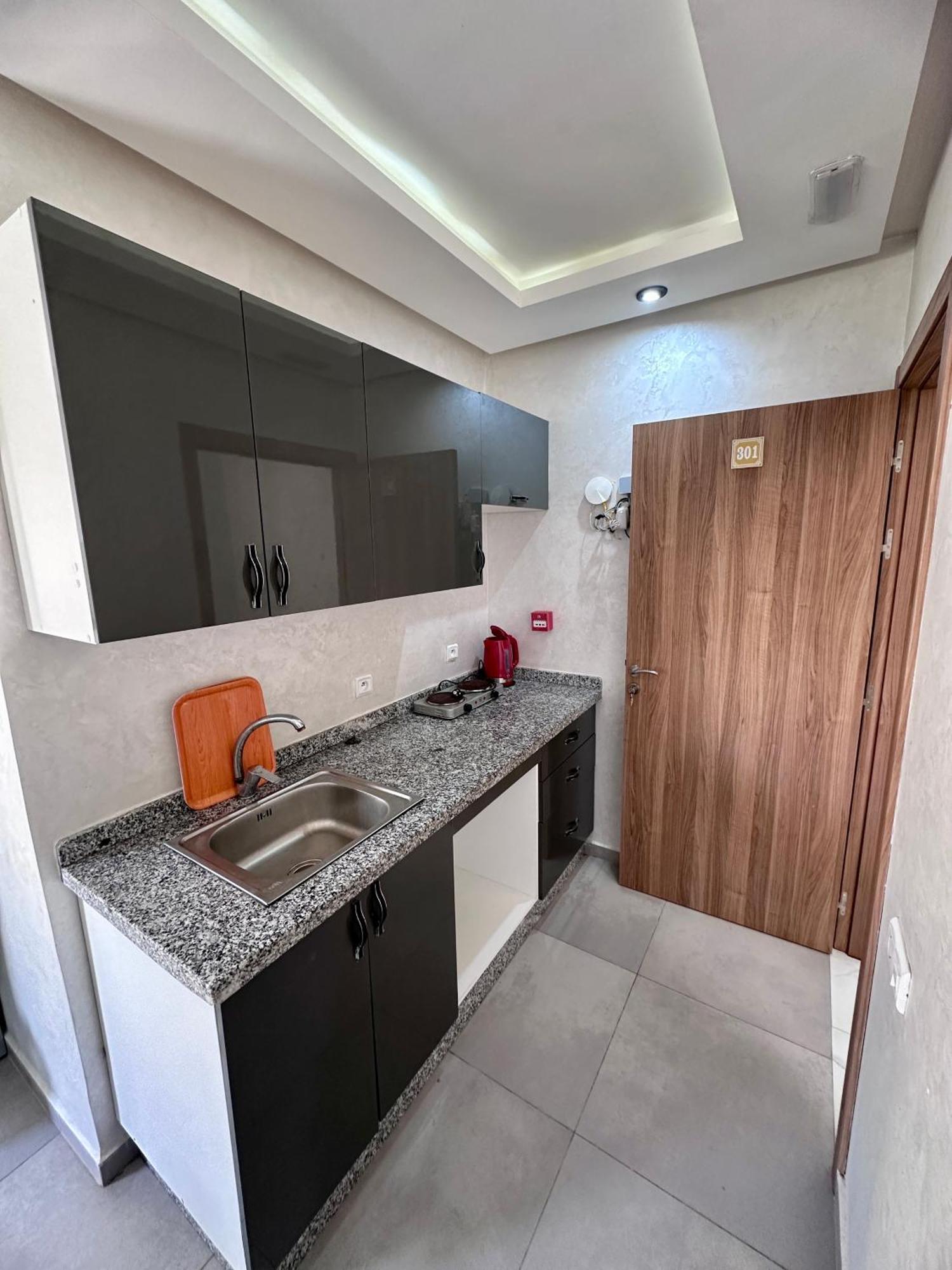 Moussa Residence Дакла Екстериор снимка